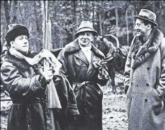 Italiens Außenminister Graf Galeazzo Ciano Jozef Beck mit Botschafter Boleslaw Wieniawa-Dlugoszowski und Polens Außenminister Jozef Beck bei der Jagd, Bialowicz am 2. März 1939.
